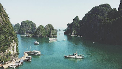 Discover the Wonders of Vietnam: Unveiling the Ultimate Travel Package